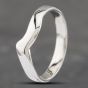 Second Hand 18ct White Gold Plain Half Wishbone Ring 41102274