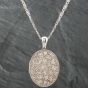 Second Hand Vintage Silver Large Oval Engraved Locket Pendant & 17 Inch Chain 41251058