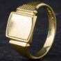 Second Hand 18ct Yellow Gold Oblong Signet Ring 4134582