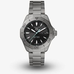 TAG Heuer Mens Aquaracer Professional 200 Solargraph Watch WBP1180.BF0000