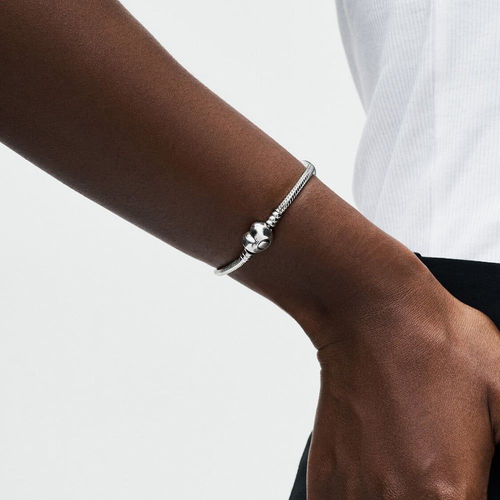PANDORA 590719 Moments Silver Heart Clasp Bracelet - thbaker.co.uk