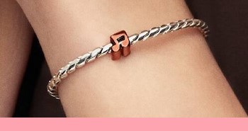 Pandora Minis