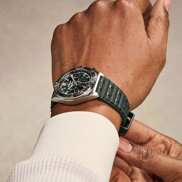 Breitling Chronomat B01 - 200 metres water resistance