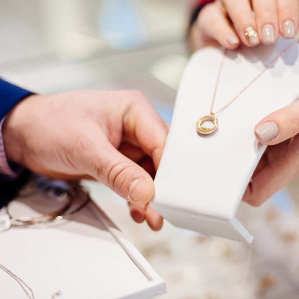 Cash for Gold near me - T.H.Baker Chesterfield