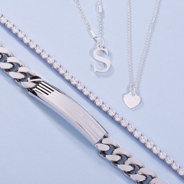 Graduation_Gifts_for_Him_and_Her