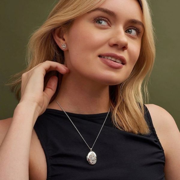 Locket_Necklace_Style