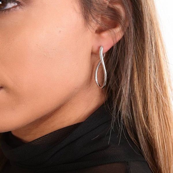 Lucy_Quartermaine_Silver_Hoop_Earrings