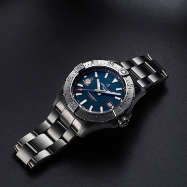 New Breitling Avenger Auto 42 Red Arrows Watch