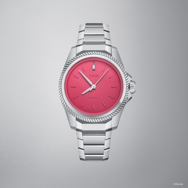 New_Oris_ProPilot_X_Miss_Piggy_Edition