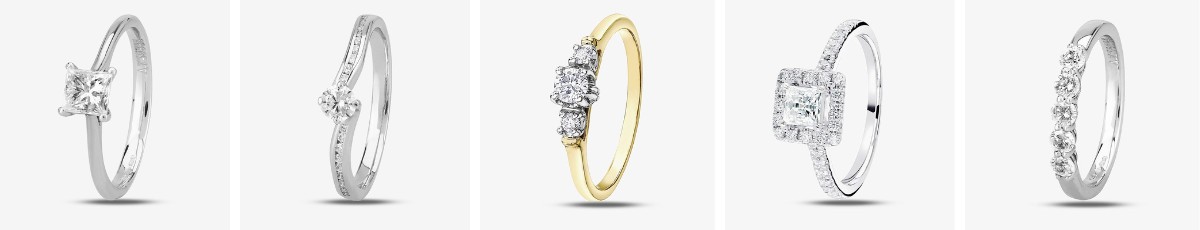 Shop Engagement Rings on Christmas