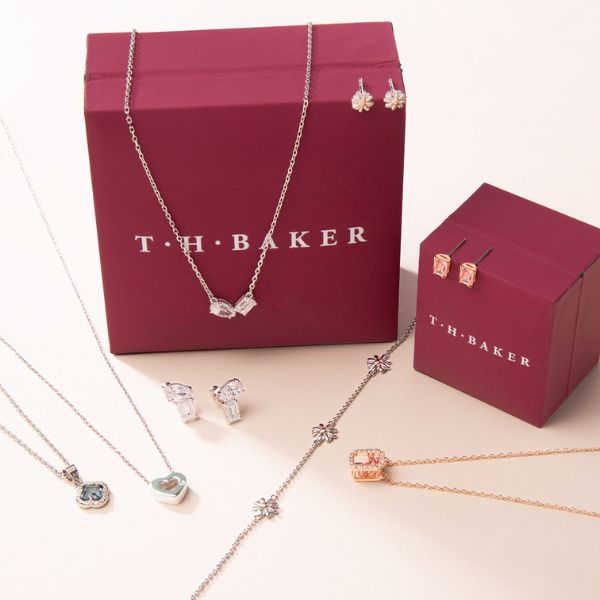 Shop Jewellery Sets for Wife