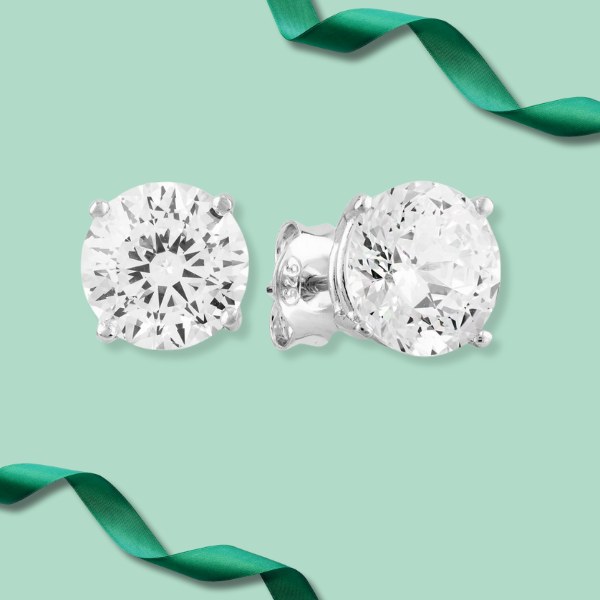 Starbright_Silver_Four_Claw_Stud_Earrings