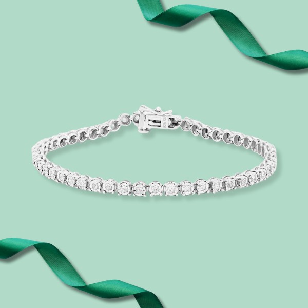 T.H.Baker_9ct_White_Gold_Diamond_Tennis_Bracelet
