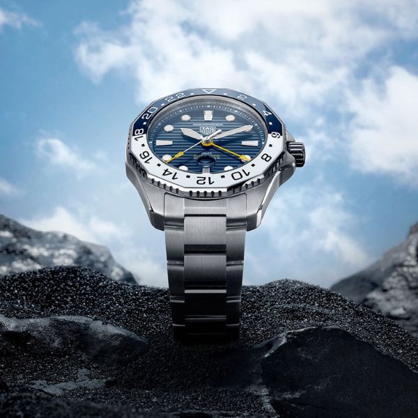 TAG Heuer Aquaracer 300m Water Resistance