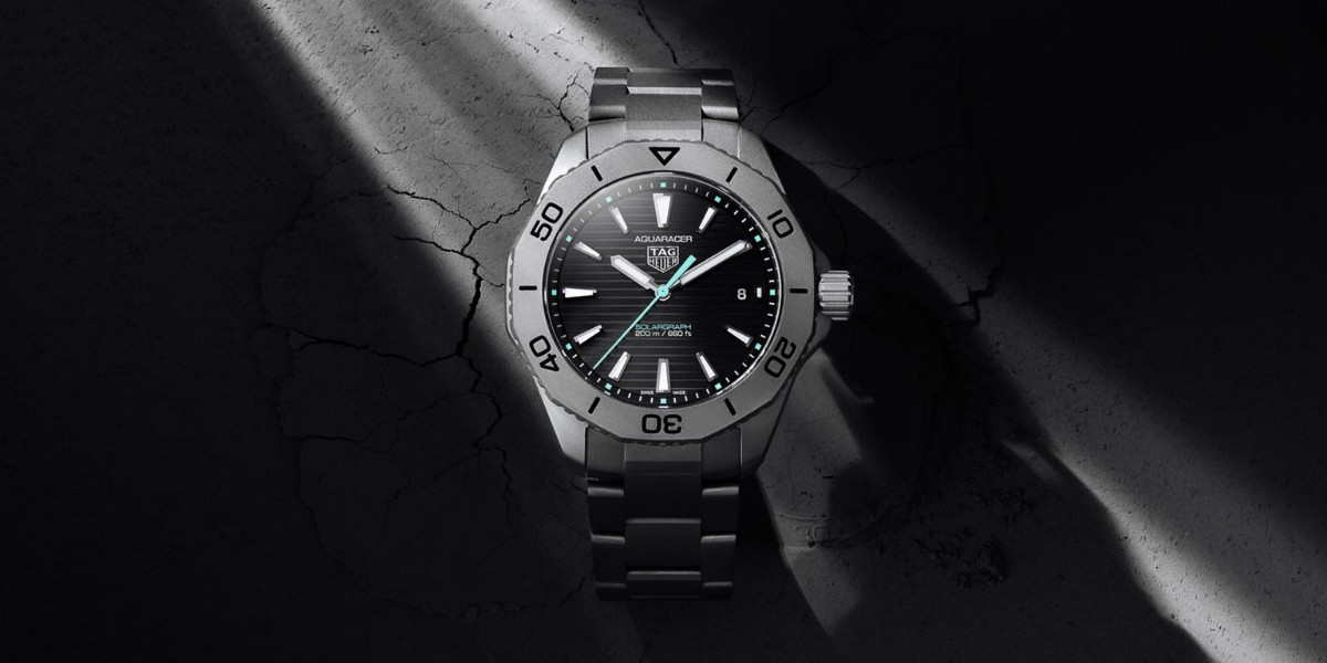 TAG Heuer Comprehensive Guide to the Iconic Swiss Watchmaker T.H.Baker