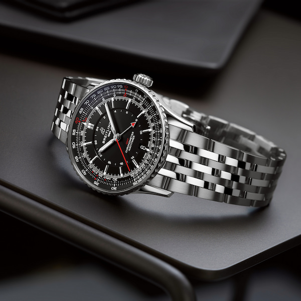 Breitling Navitimer Automatic GMT 41 Black Watch