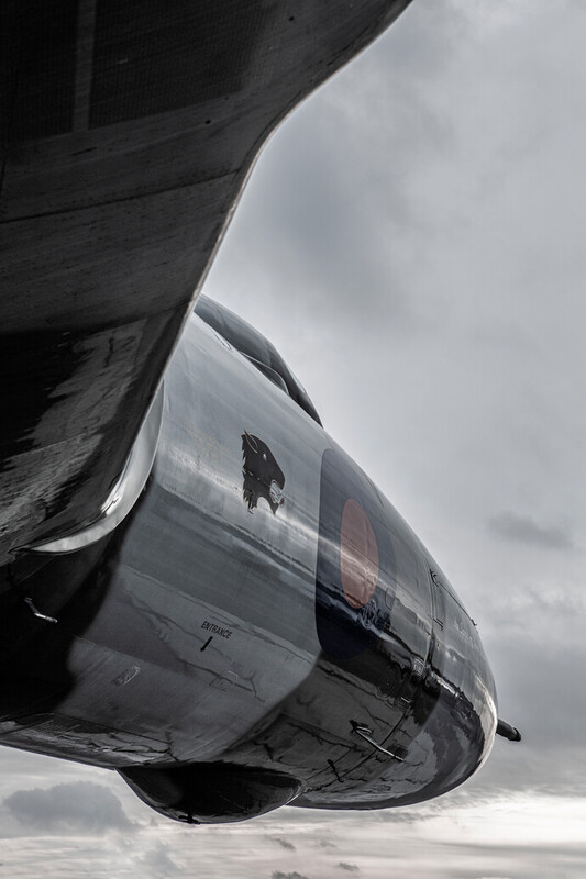 Vulcan Bomber Bremont