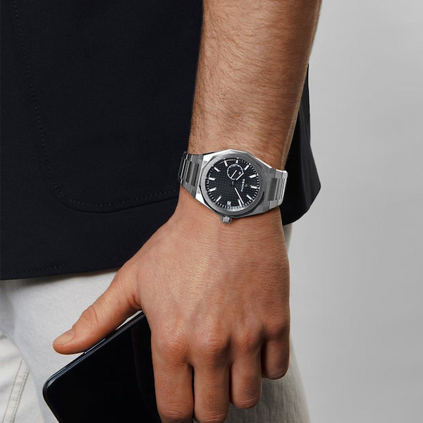 ZENITH Mens Defy Skyline Black Dial Stainless Steel Bracelet Watch