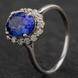 Second Hand Engagement Ring Tanzanite