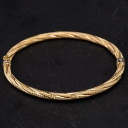 Second Hand Bracelets And Bangles Shop Now Thbaker Co Uk T H Baker Family Jewellers