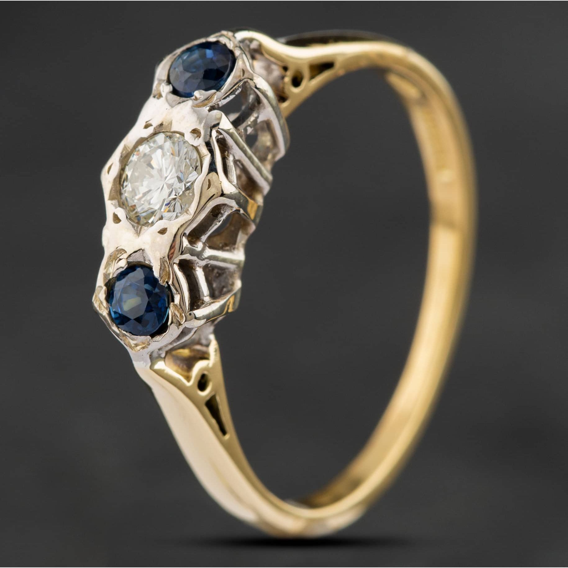 Second Hand 18ct Yellow Gold Sapphire Diamond Three Stone Ring 4158472
