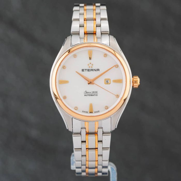 Second Hand 2947 Mother of Pearl Dial Ladies Watch
