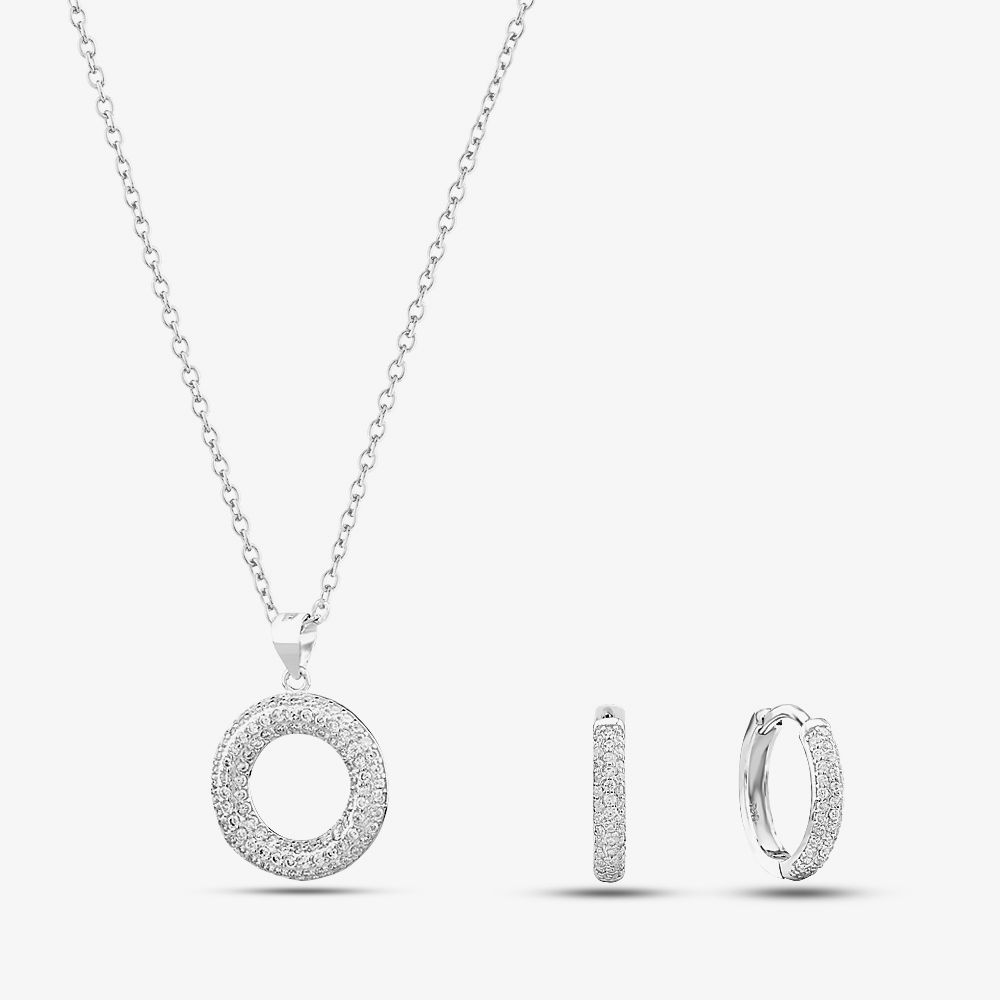 13,300+ Platinum Necklace Stock Photos, Pictures & Royalty-Free Images -  iStock | White gold, Pearl necklace