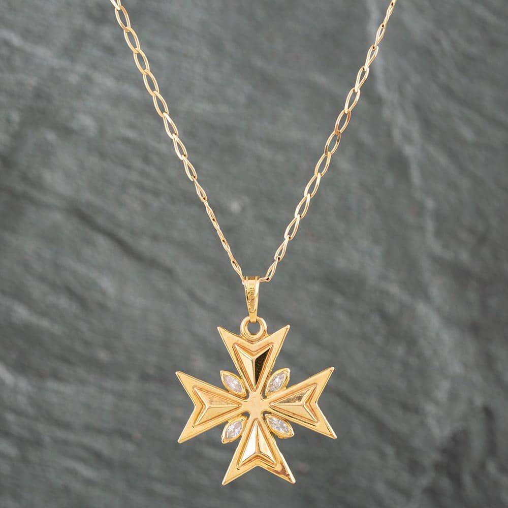 Second Hand 9ct Yellow Gold Cubic Zirconia Maltese Cross Pendant