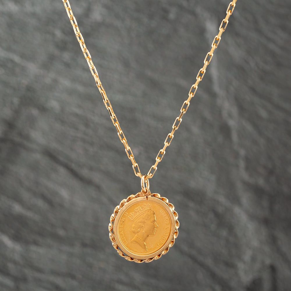 Half Sovereign Yellow Gold Coin Necklace Second Hand 9ct Yellow