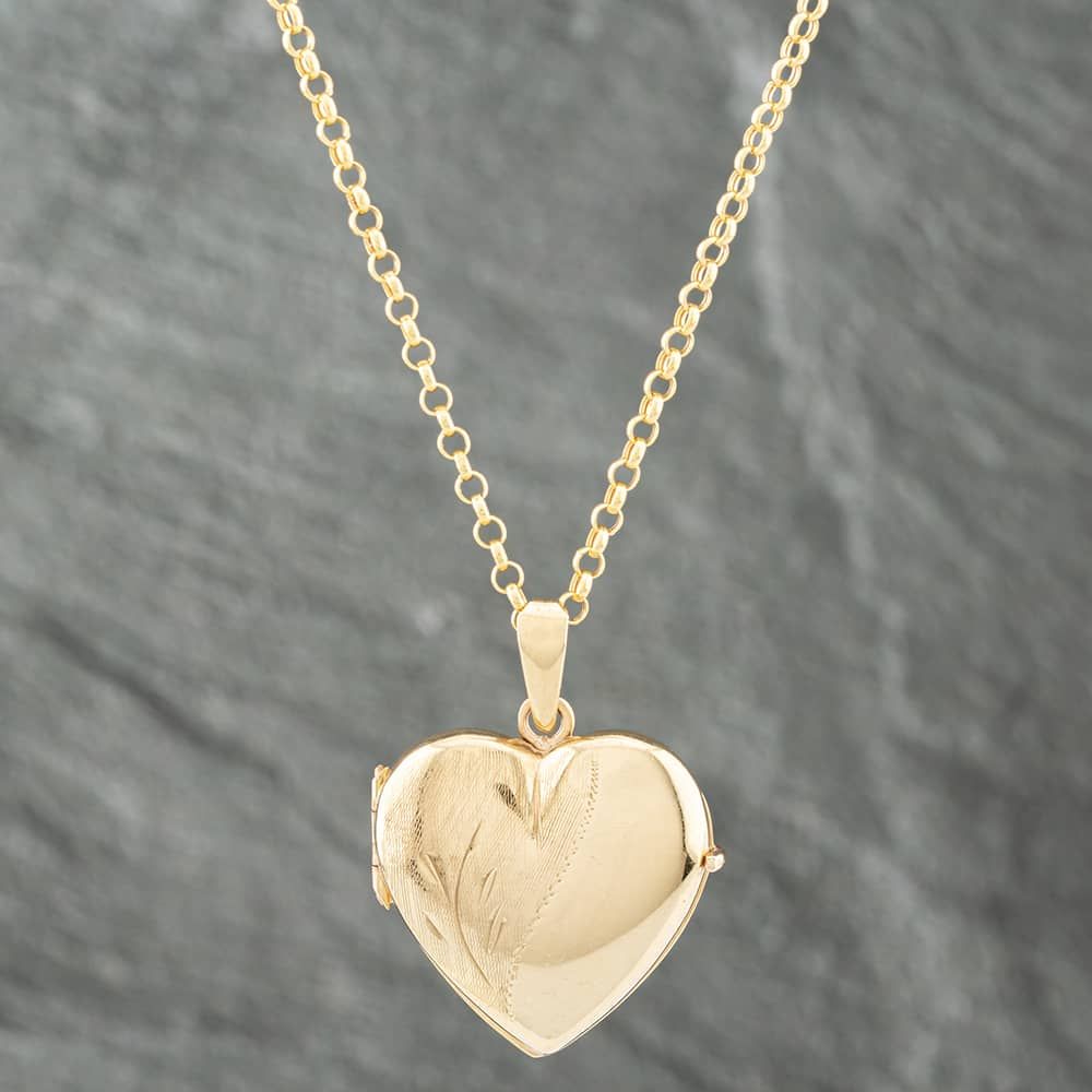 Second Hand 9ct Yellow Gold Heart Shaped Half Engraved Locket Pendant 22  Inch Belcher Chain 41141711