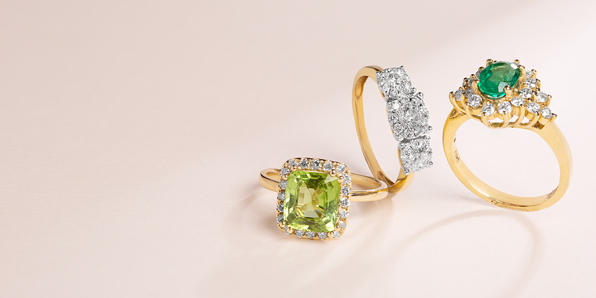 Second Hand Engagement Rings T.H. Baker Family Jewellers